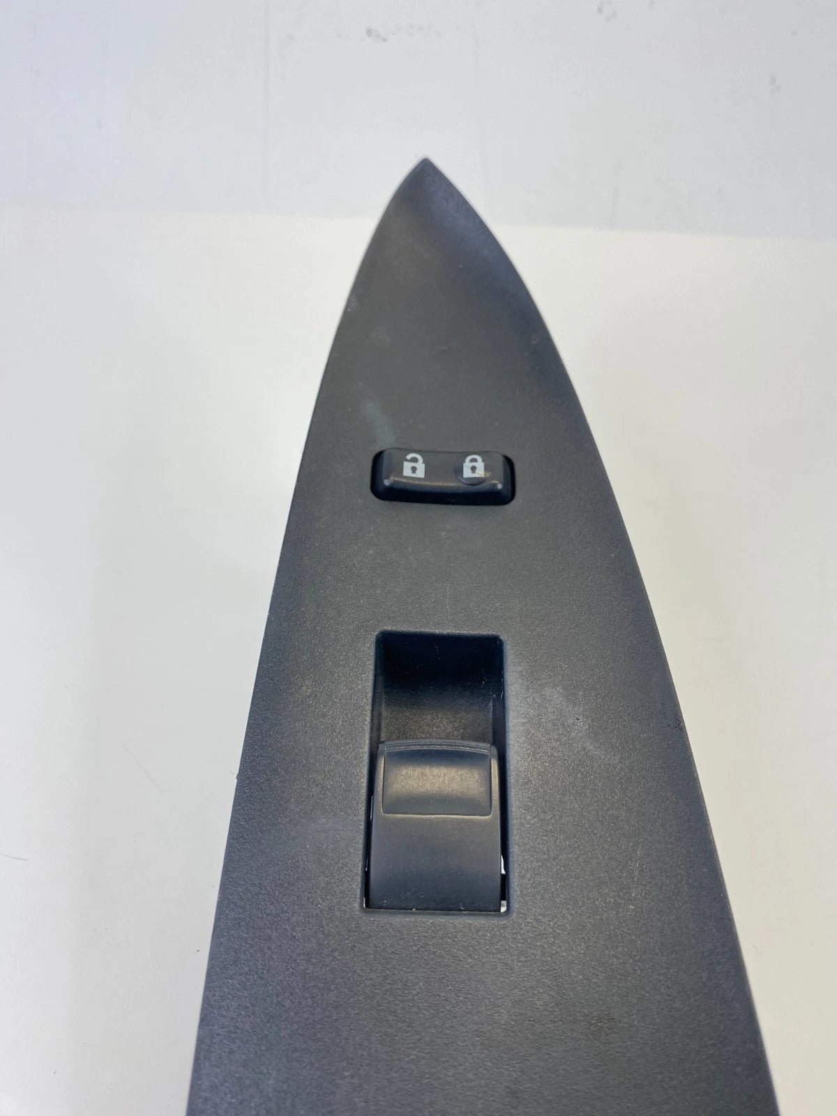 2006-2012 TOYOTA RAV4 FRONT RIGHT PASSENGER WINDOW SWITCH & BEZEL 74231-42100