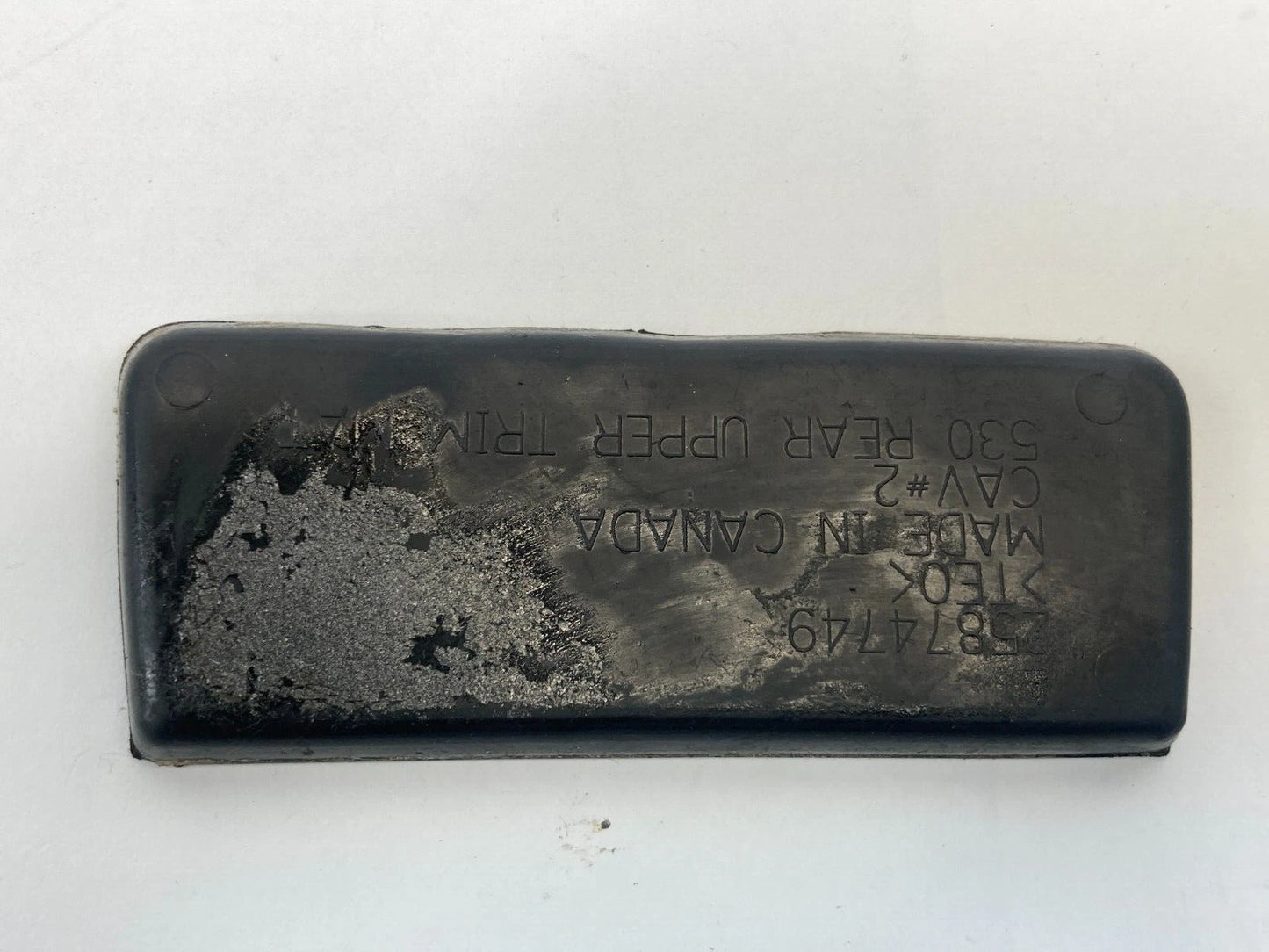 2010-2017 CHEVROLET EQUINOX FRONT FLOOR CONSOLE COMPARTMENT LINER 25874749 OEM