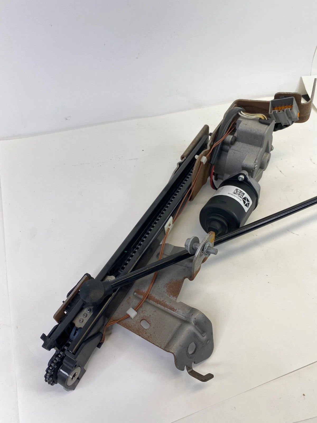 08-13 Chrysler Town & Country Rear Power Liftgate Pull Down Motor 04894596AB OEM