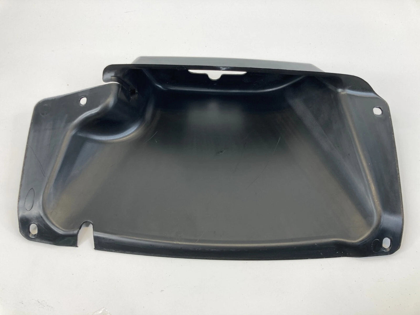 2006 2007 CHRYSLER 300 REAR TRUNK DECK LID LOCK LATCH ACTUATOR COVER 05065765A