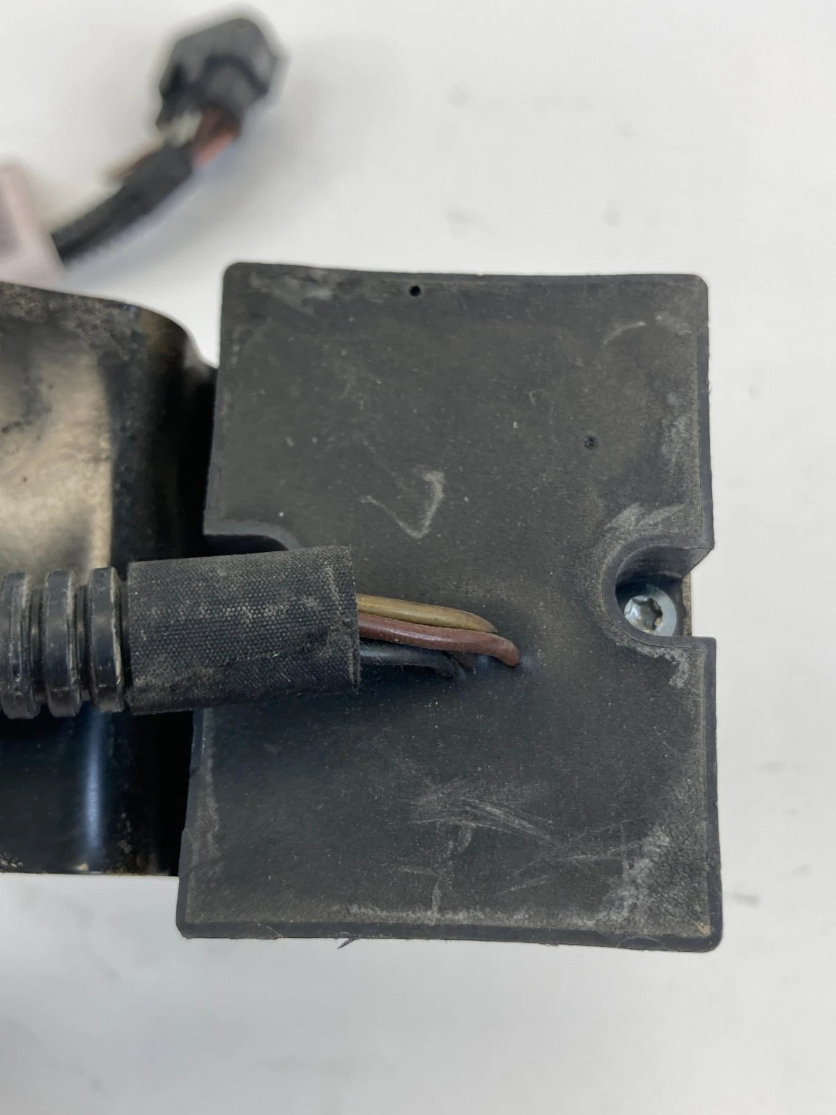 13-19 FORD EXPLORER INTERCEPTOR UTILITY ALARM SIREN CONTROL MODULE MCGB53-13655