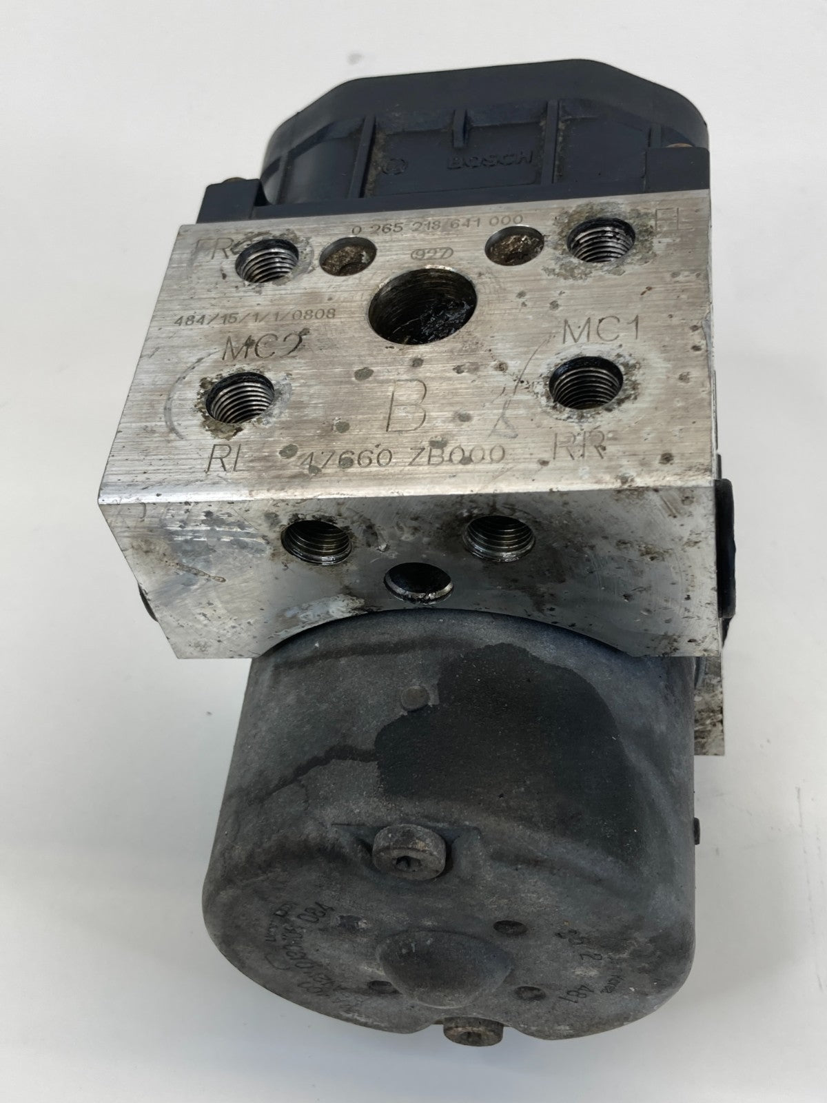 02-06 Nissan Altima Sedan 3.5L FWD ABS Anti Lock Brake Pump Module 47660-ZB000