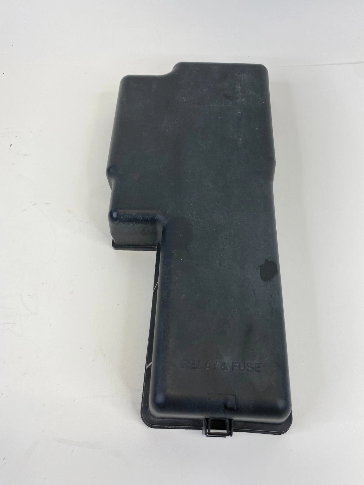 02 03 LEXUS ES300 UNDER HOOD ENGINE BAY FUSE BOX UPPER COVER LID ONLY 7154-8036