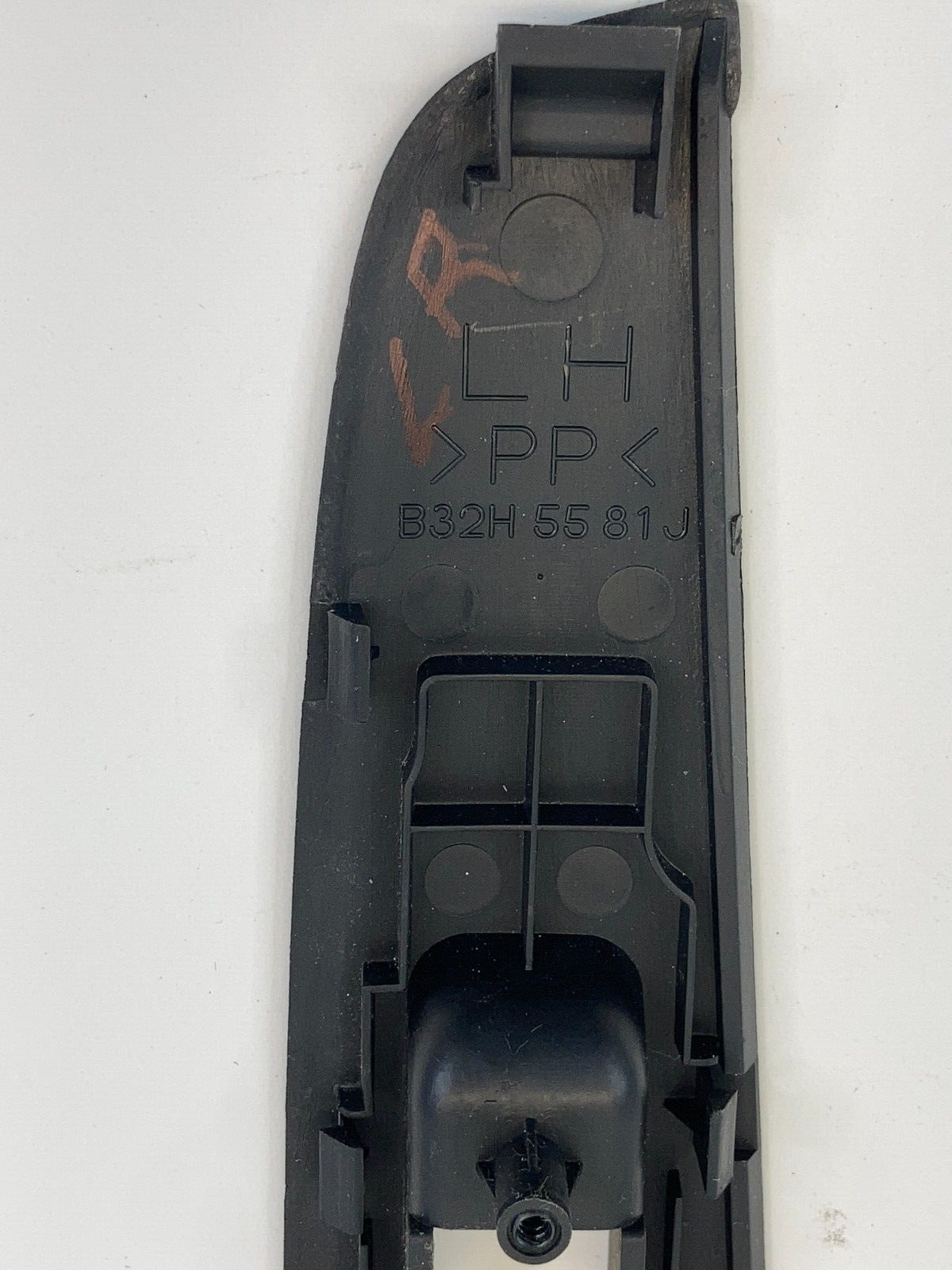 04-09 Mazda 3 Mazda3 Sedan Rear Left Door Window Switch Bezel Trim B32H-5581J