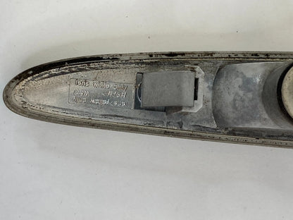 2004-2006 BMW X3 SUV 4-DR LEFT DRIVER SIDE FENDER MARKER REPEATER TURN LIGHT OEM