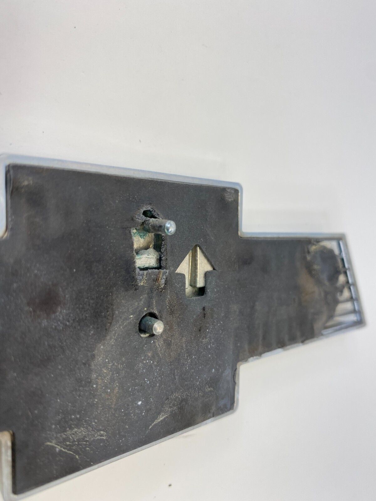 2011-2015 Chevrolet Cruze Rear Trunk Deck Lid Logo Emblem Badge OEM