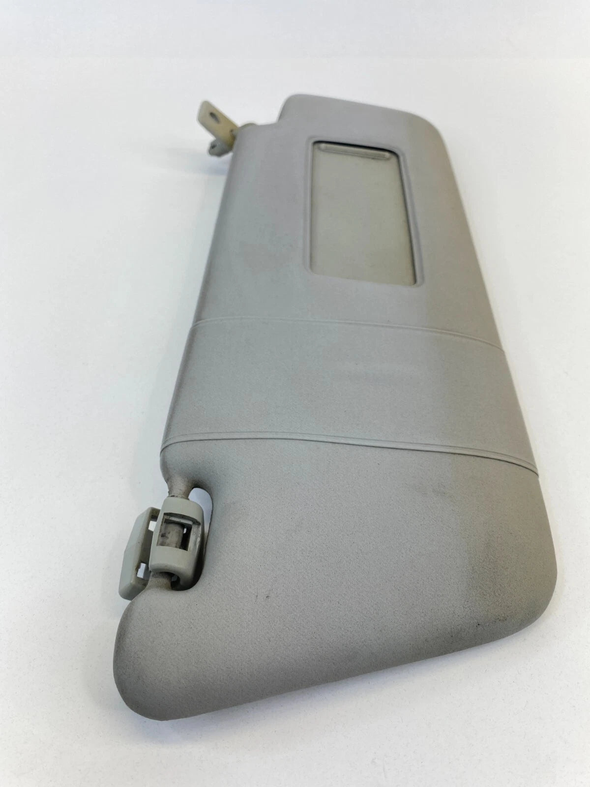 99-02 MERCEDES-BENZ CLK430 CONVERTIBLE RIGHT SIDE SUNVISOR SUN VISOR SHADE OEM