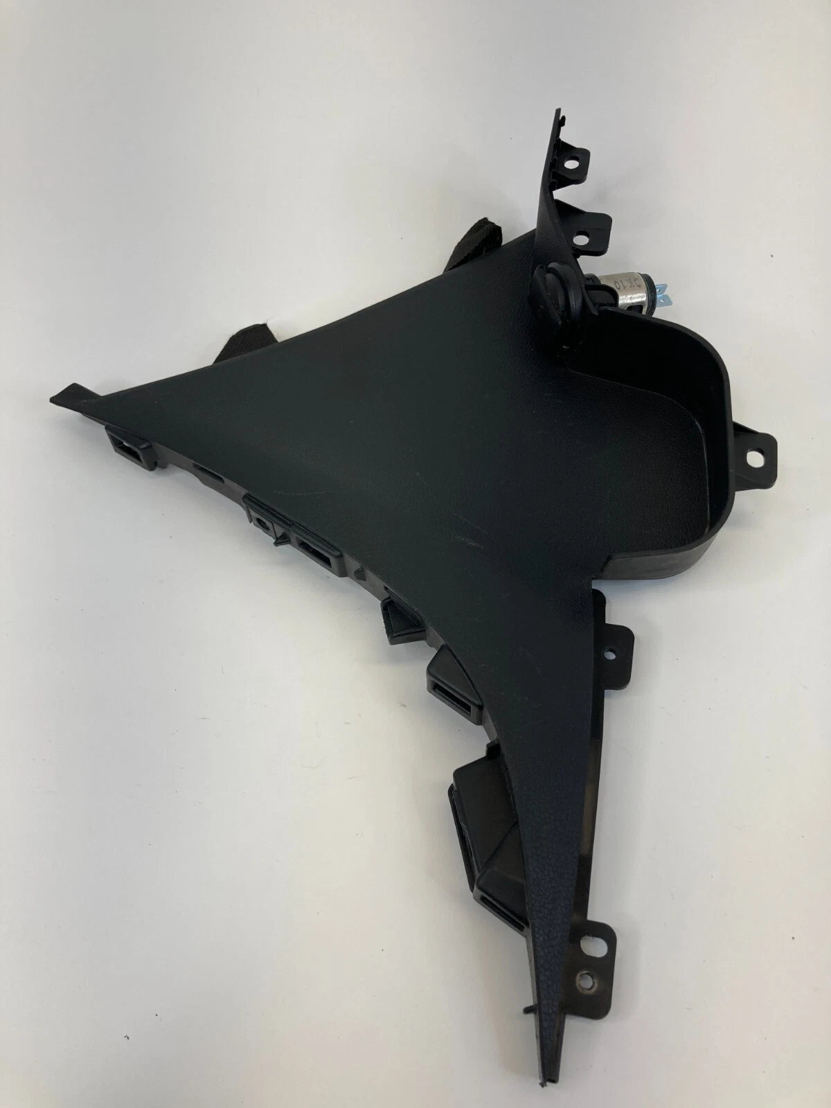 11-13 HYUNDAI ELANTRA CENTER CONSOLE RIGHT FILLER TRIM GARNISH COVER 846773Y OEM