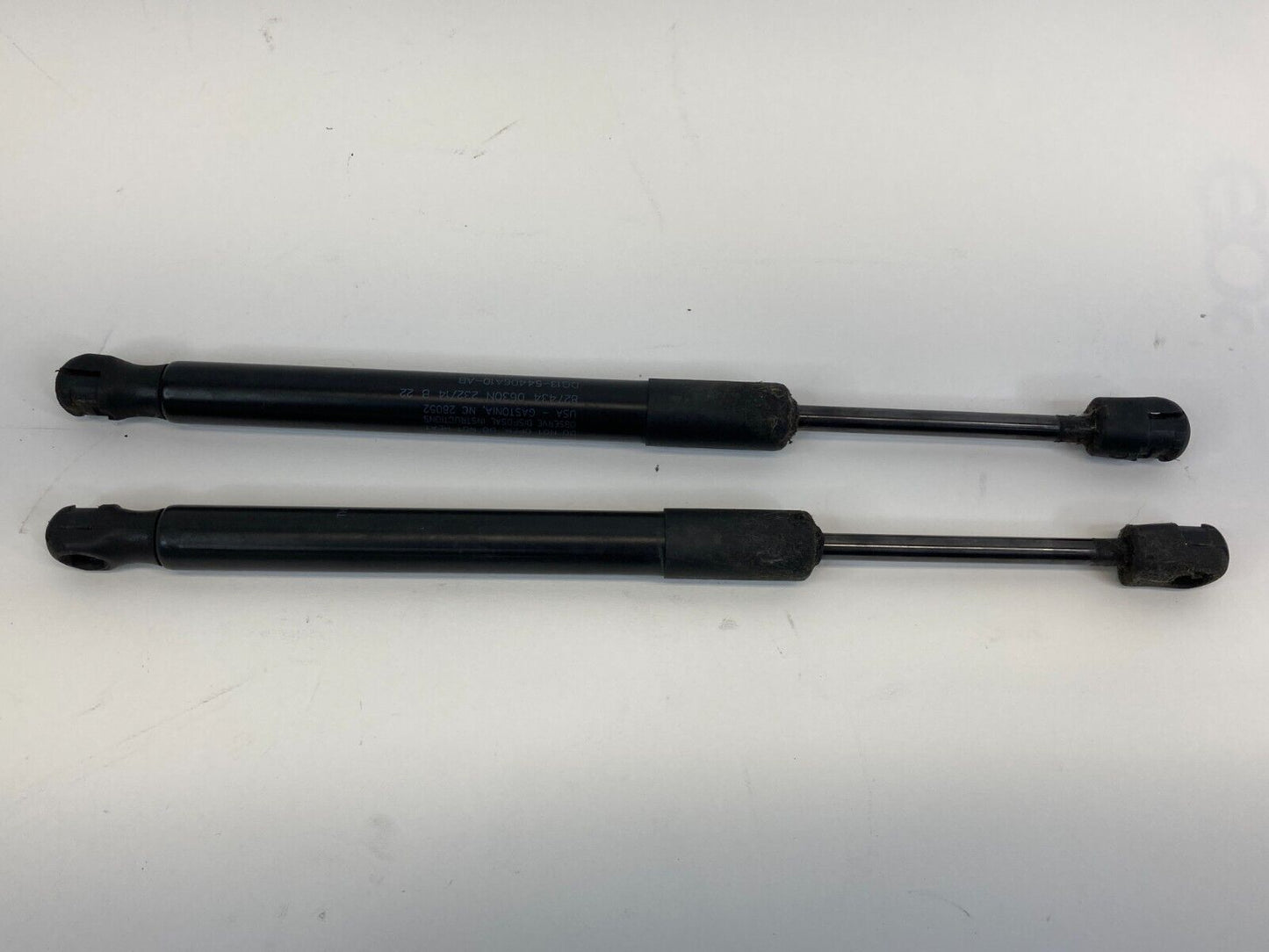 10-19 Ford Taurus Rear Trunk Lid Strut Shock Lift Support Pair Set DG13-54406A10