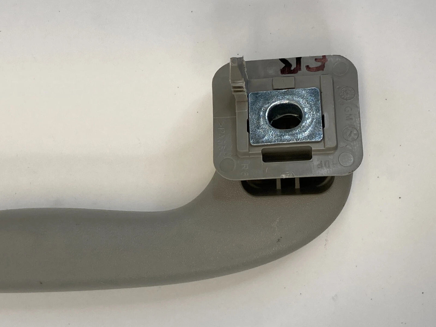 2011-2016 CHEVROLET CRUZE ROOF FRONT RIGHT SIDE GRAB GRIP ASSIST HANDLE OEM