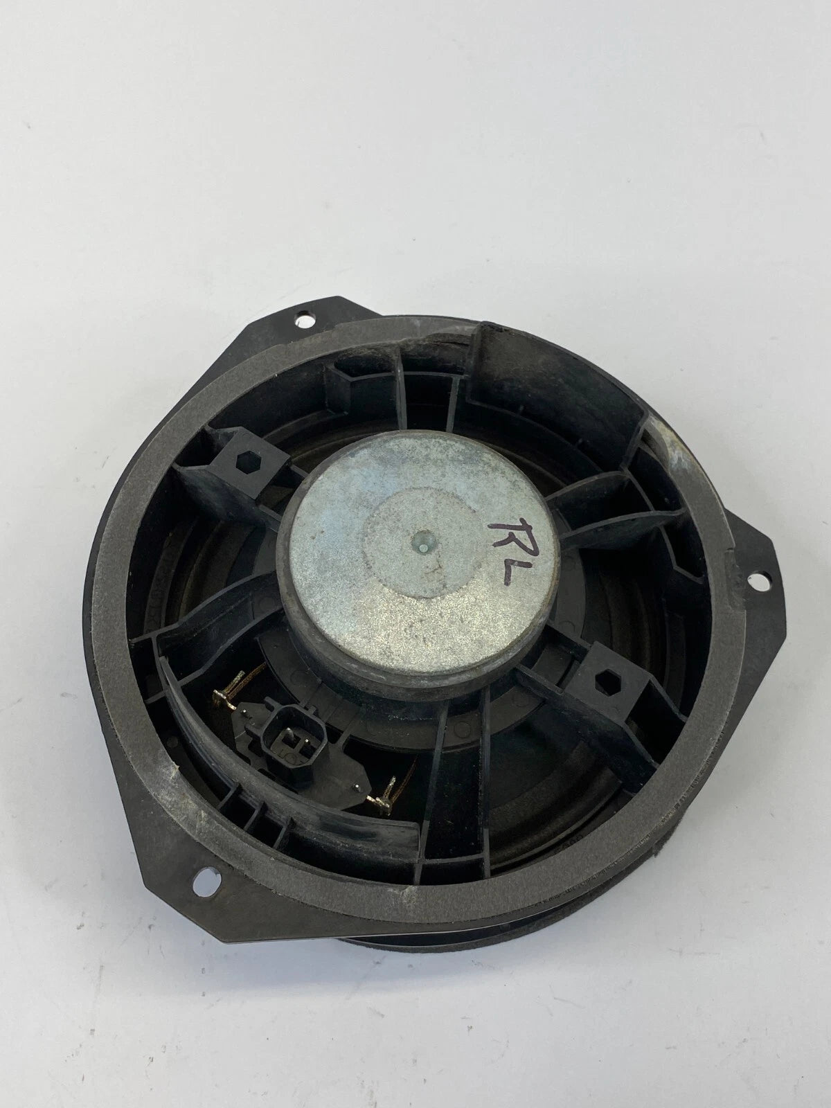 2010-2017 CHEVROLET EQUINOX REAR LEFT SIDE BACK DOOR AUDIO SPEAKER 20843946 OEM
