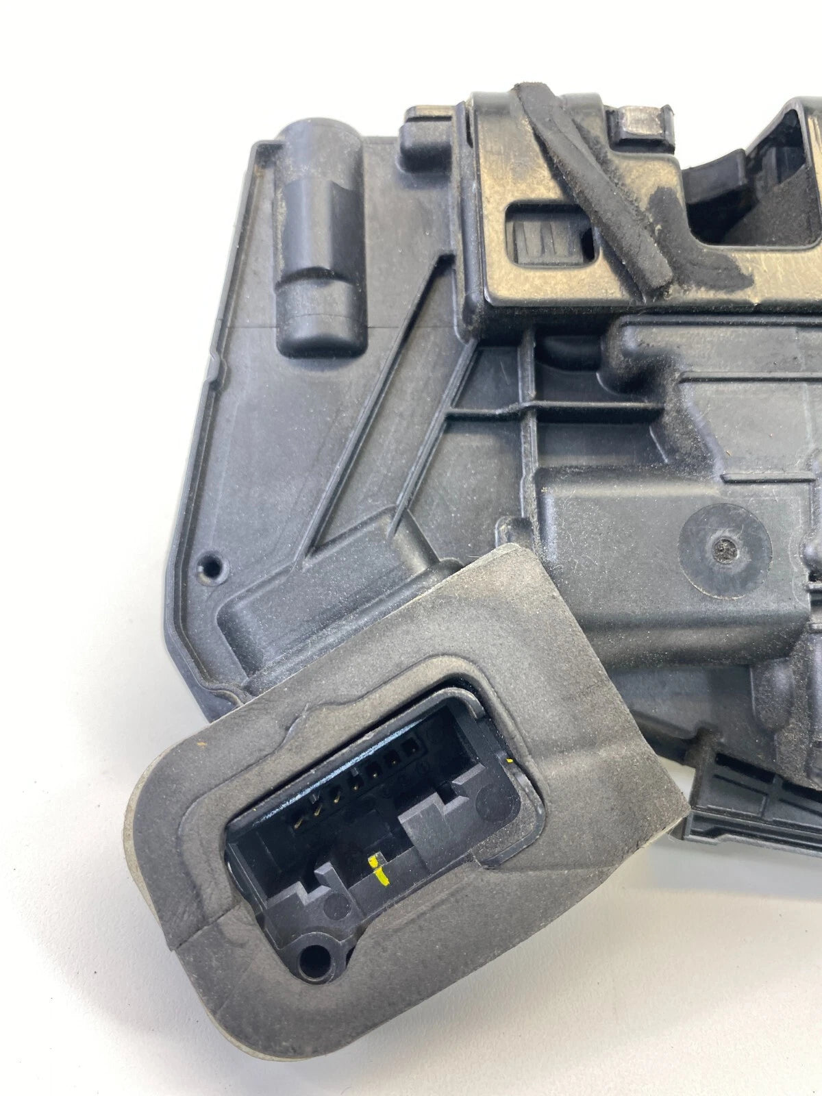 2013-2018 VOLKSWAGEN JETTA FRONT RIGHT SIDE DOOR LOCK LATCH RELASE ACTUATOR ASSY
