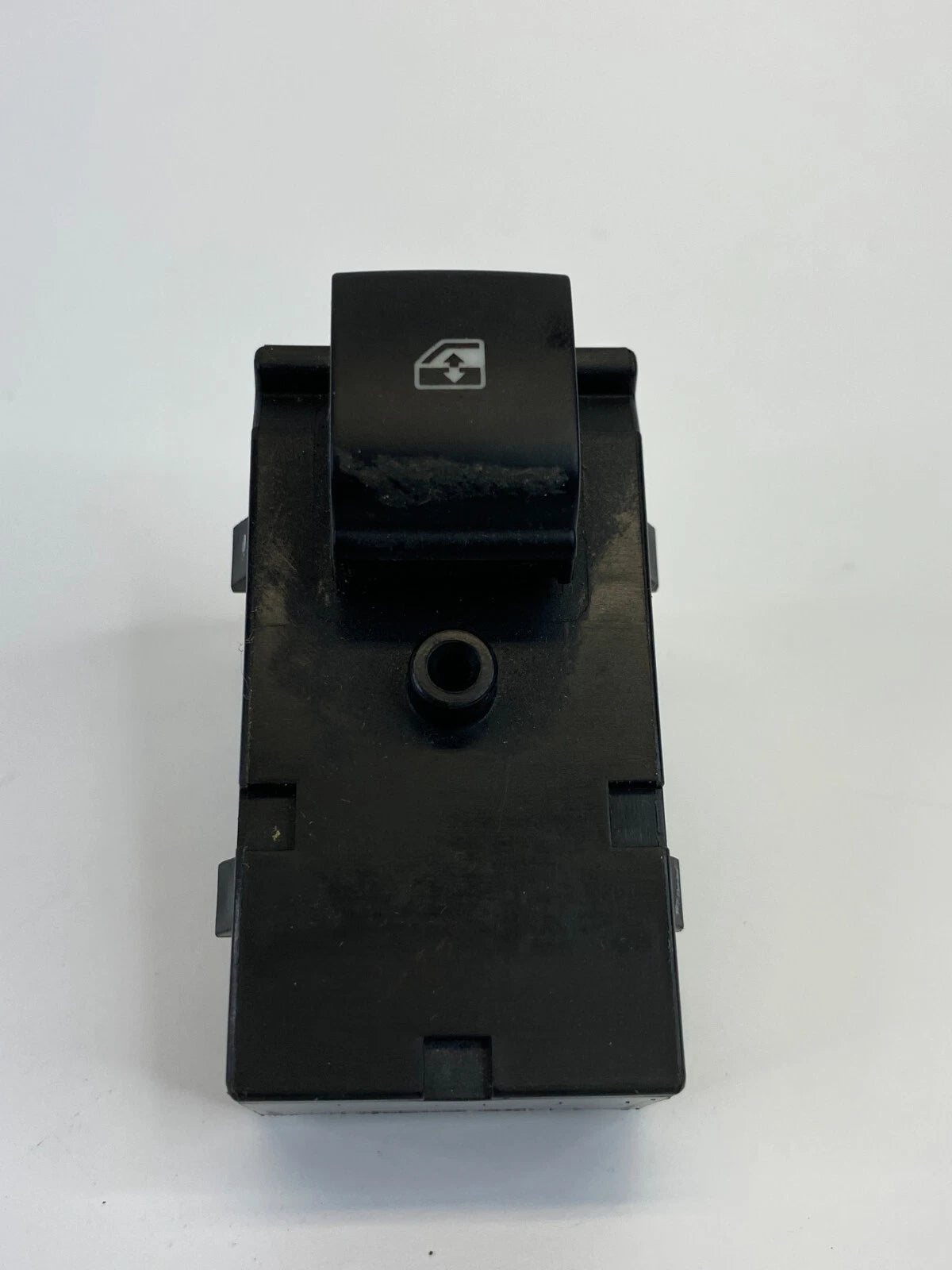 2010-2017 CHEVROLET EQUINOX REAR RIGHT SIDE DOOR WINDOW CONTROL SWITCH 13305368