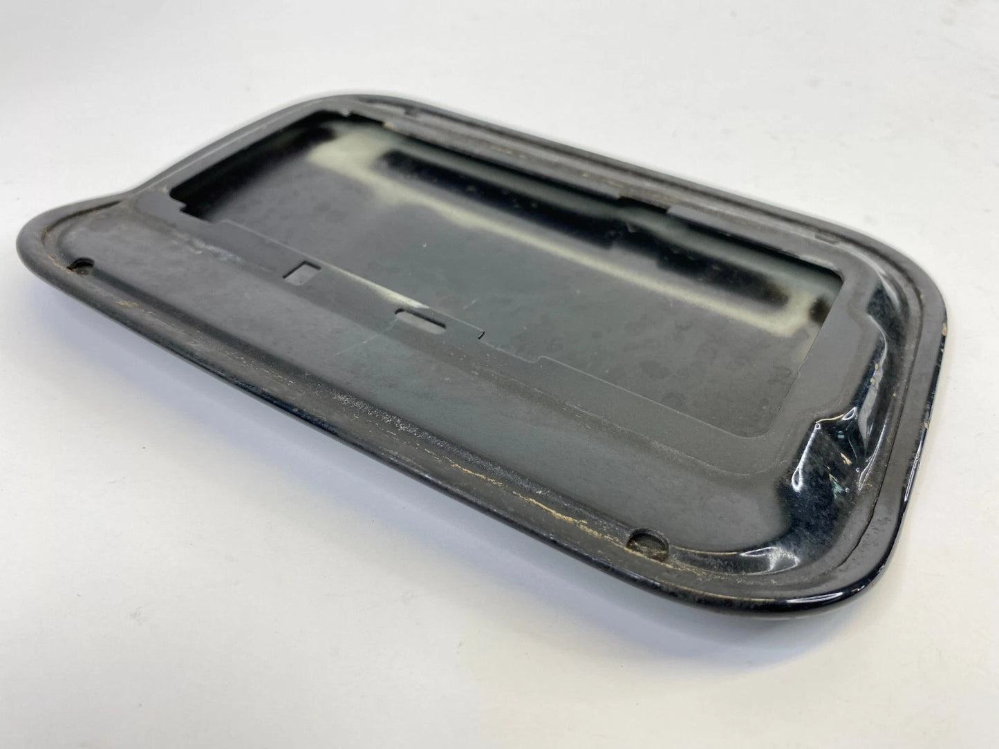 2004-2007 BMW 530i 525i SEDAN FUEL GAS TANK DOOR FILLER LID COVER BLACK OEM