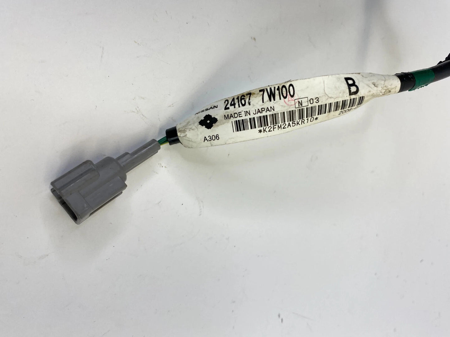 06 07 INFINITI G35 COUPE UNDER CENTER CONSOLE SUB WIRE WIRING CABLE 24167-7W100