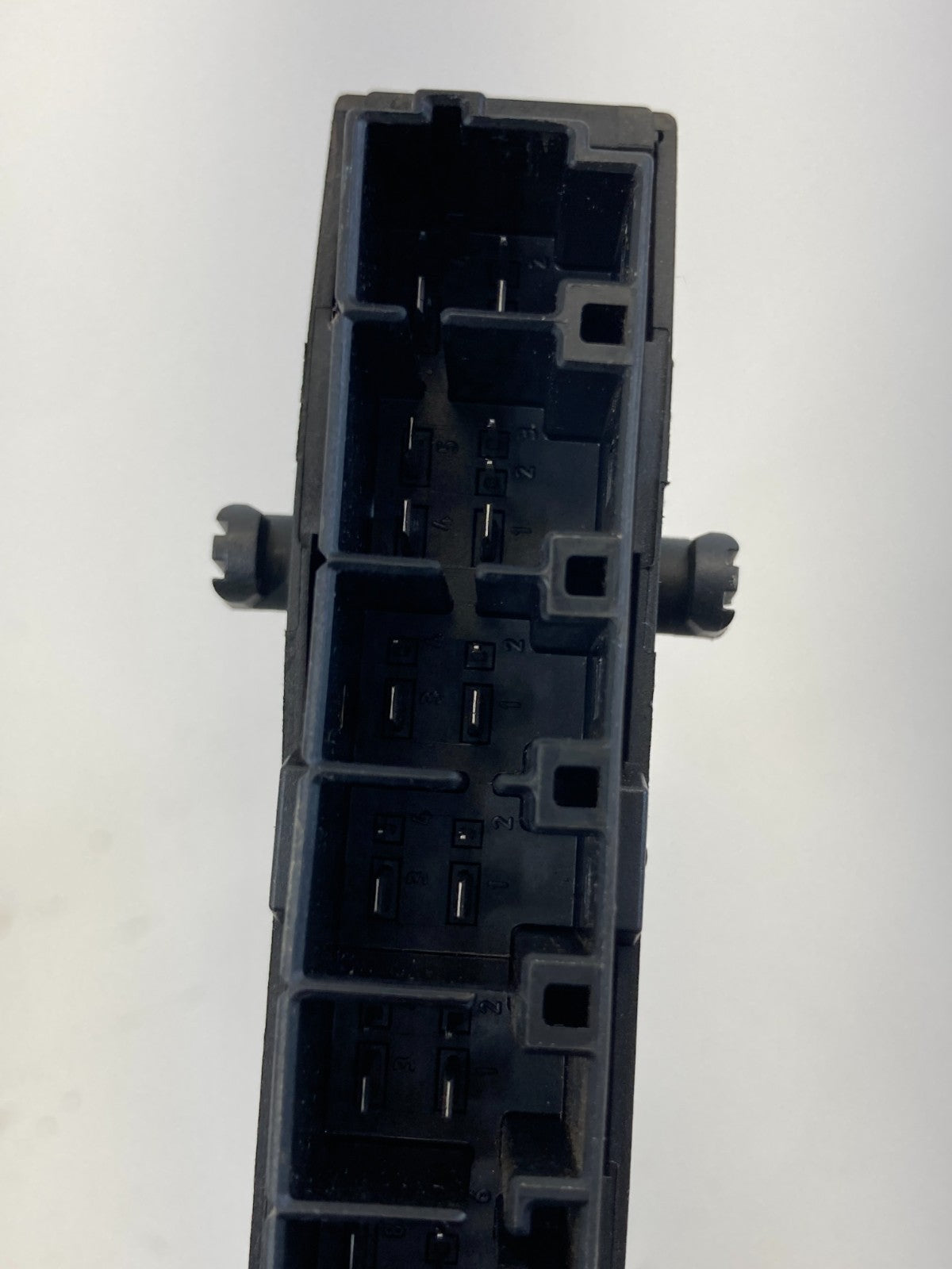 2007 2008 BMW 328xi Front Side Seat Computer Control Module Unit 6135914826501