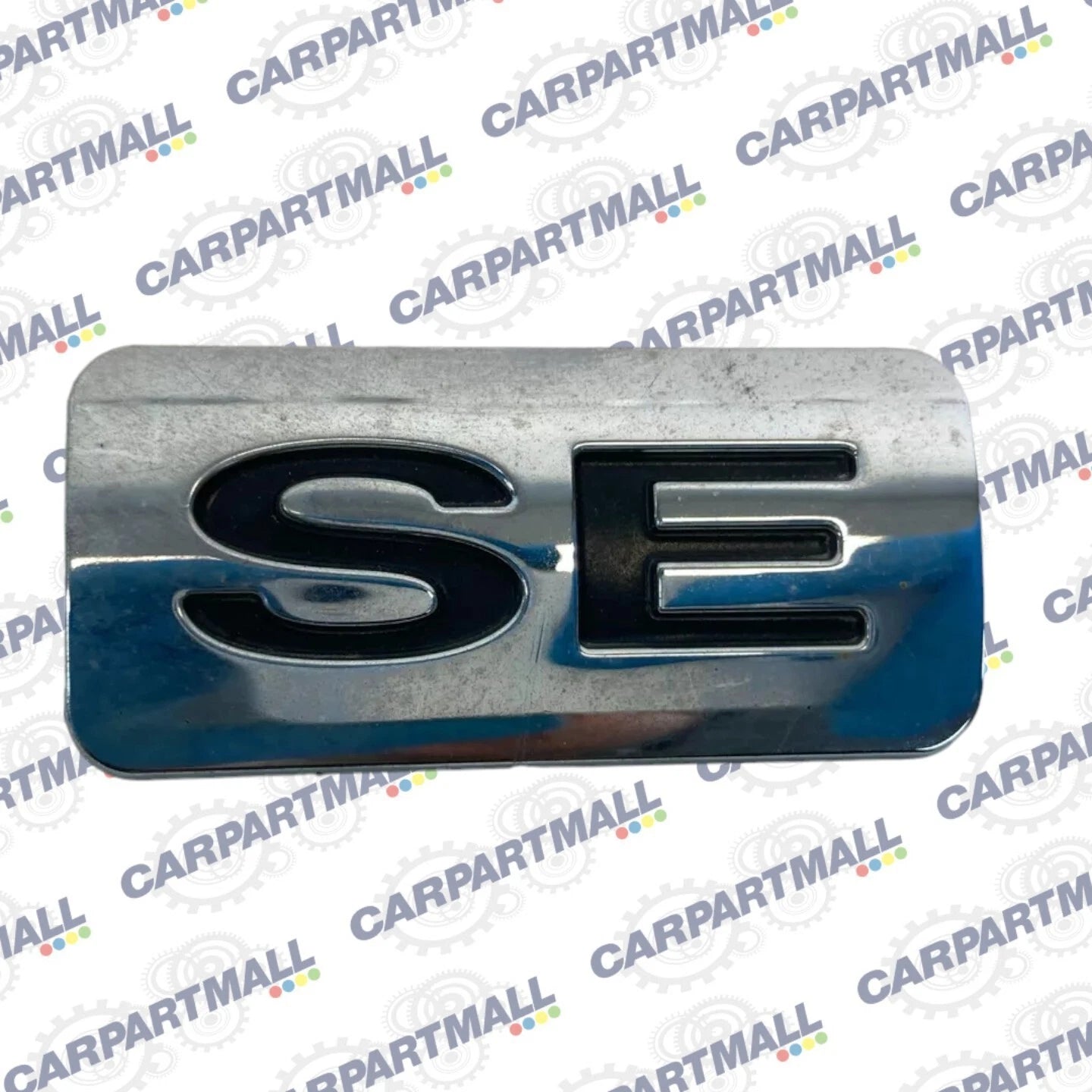 2007-2011 FORD FOCUS SEDAN REAR TRUNK LID NAMEPLATE NAME PLATE ONLY SE TRIM OEM