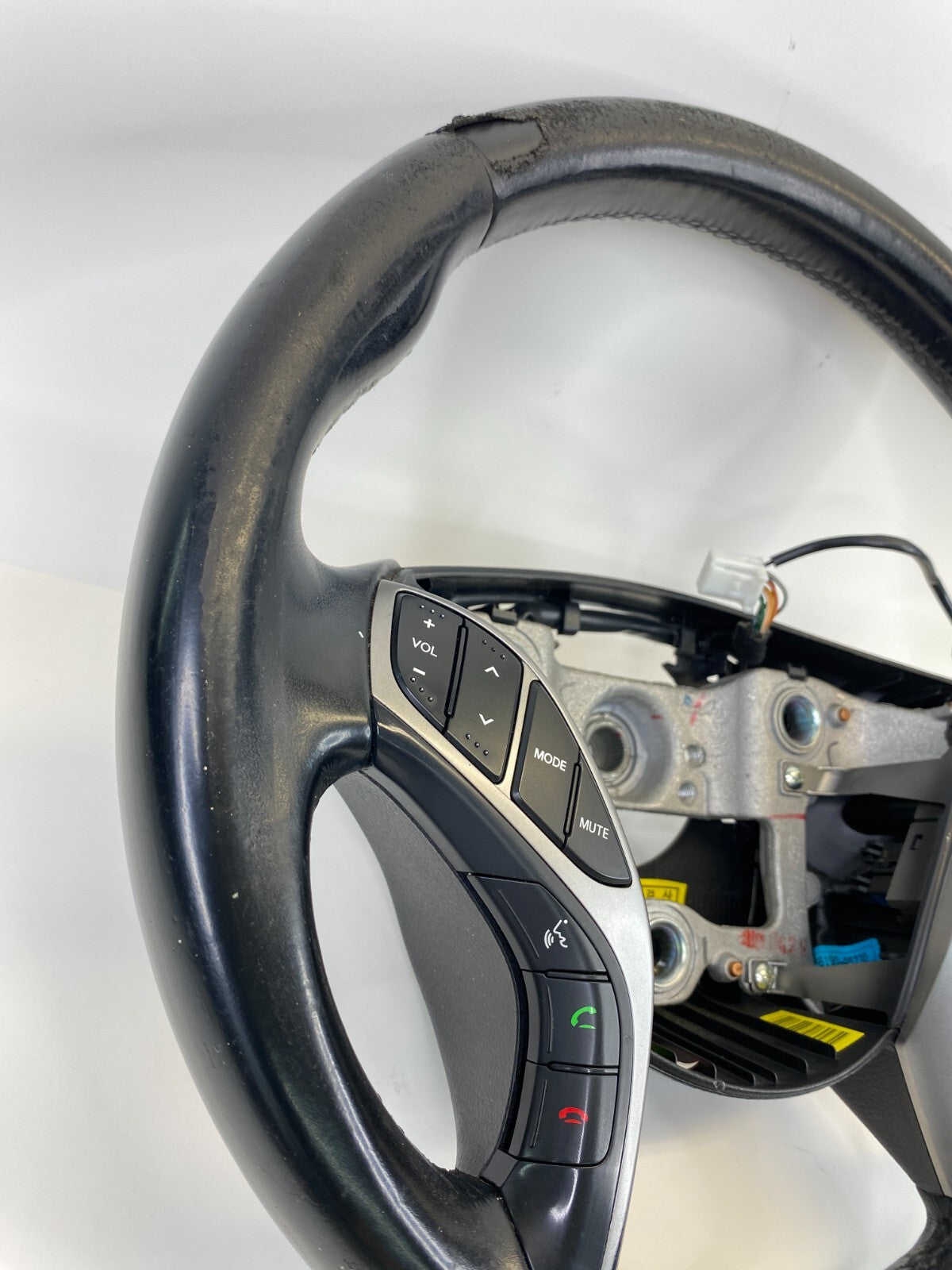 2013-2017 Hyundai Elantra GT Steering Wheel W/ Control Switches Assy OEM