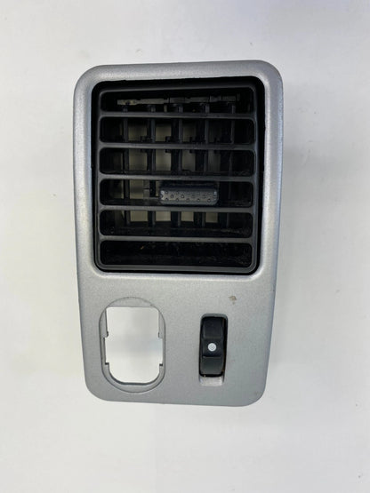 2007-2009 CHEVROLET EQUINOX FRONT LEFT SIDE A/C DASH AIR VENT GRILLE OUTLET OEM
