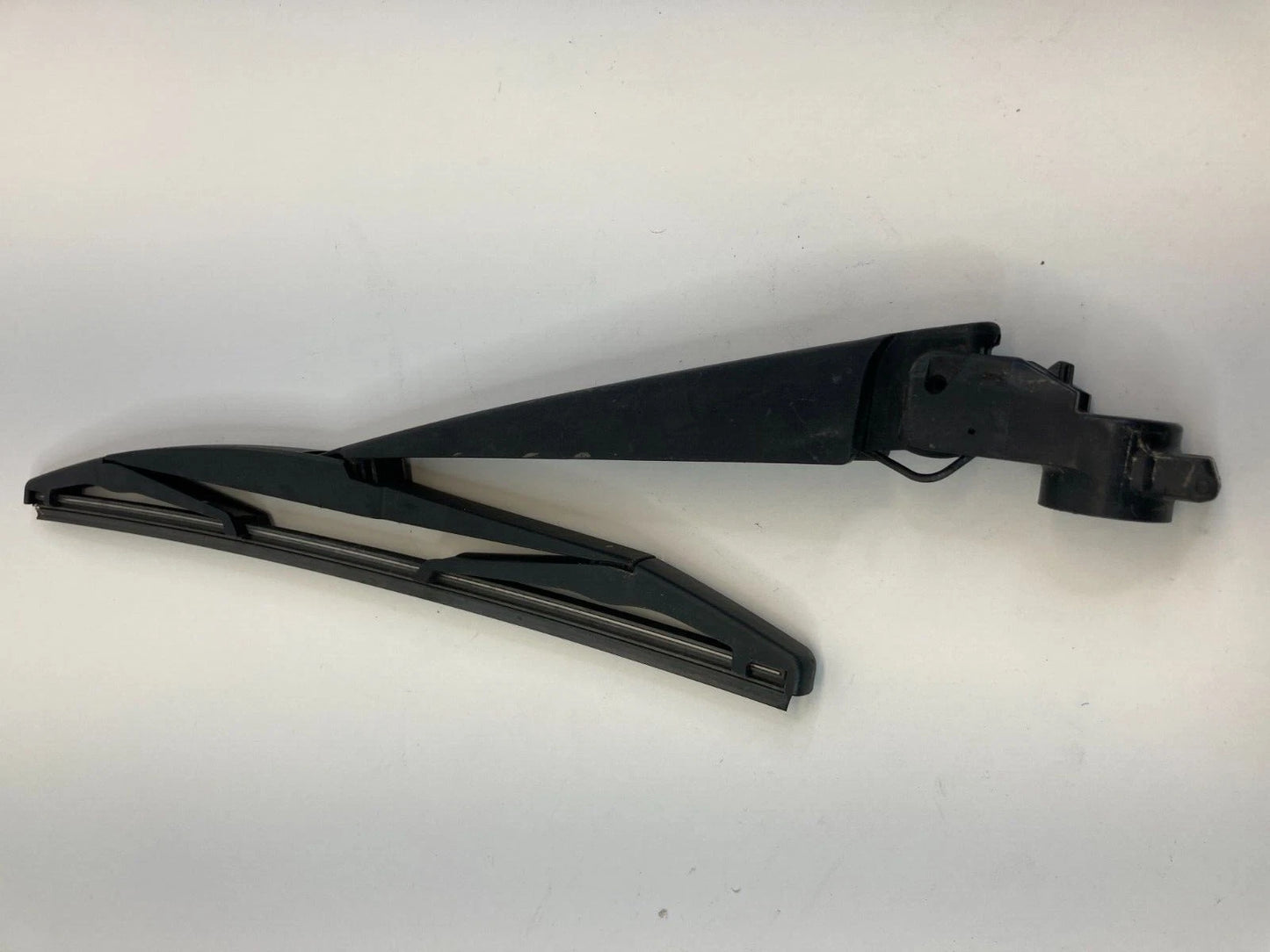 12 13 14 15 16 17 18 19 FIAT 500 HATCHBACK REAR WINDSHIELD WIPER ARM & BLADE OEM