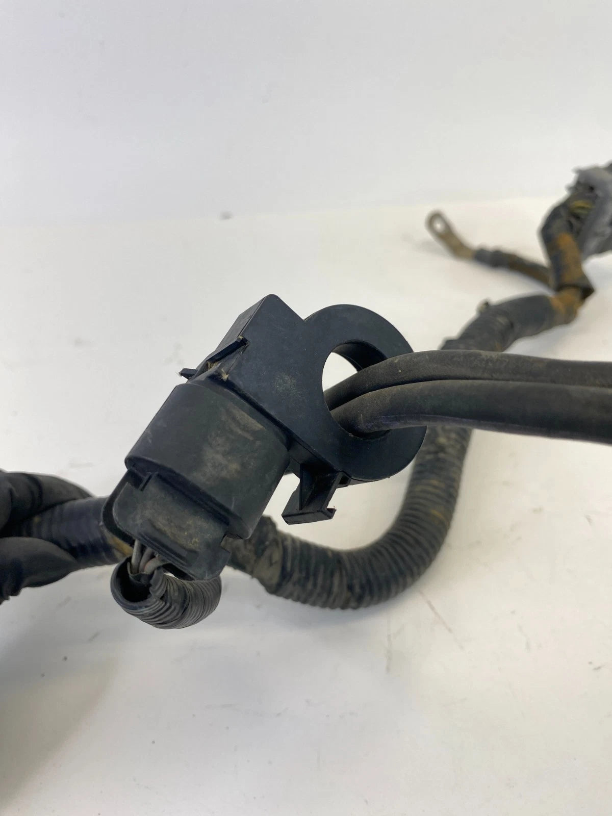 2011-2019 Ford Explorer 13-19 Police Interceptor Utility Battery Terminal Wire