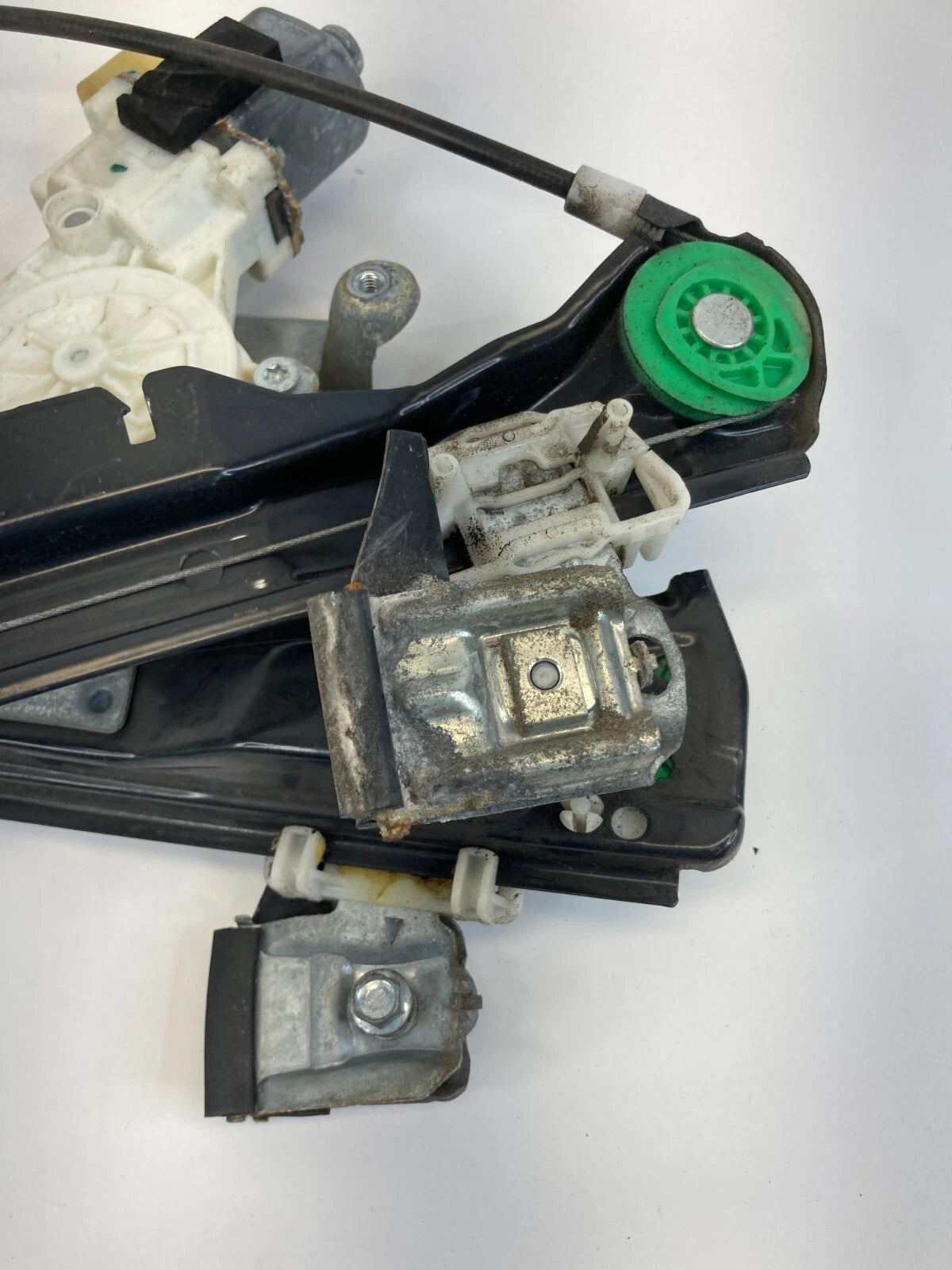 2008-2011 FORD FOCUS FRONT RIGHT PASSENGER DOOR WINDOW MOTOR W/ REGULATOR OEM