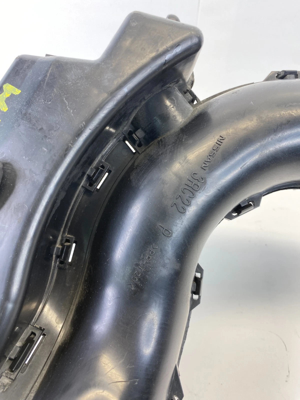 2013-2019 NISSAN SENTRA 1.8L REAR ENGINE AIR INTAKE DUCT TUBE HOSE 3RC22 OEM