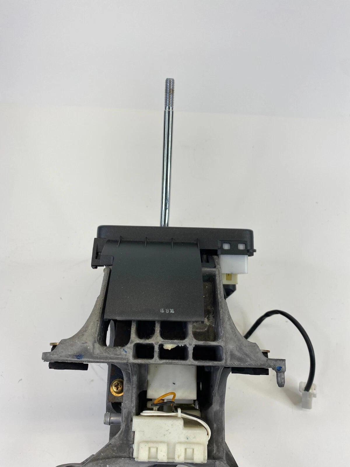 2004-2006 LEXUS RX330 07-09 RX350 AUTOMATIC TRANSMISSION SHIFTER LEVER ASSEMBLY