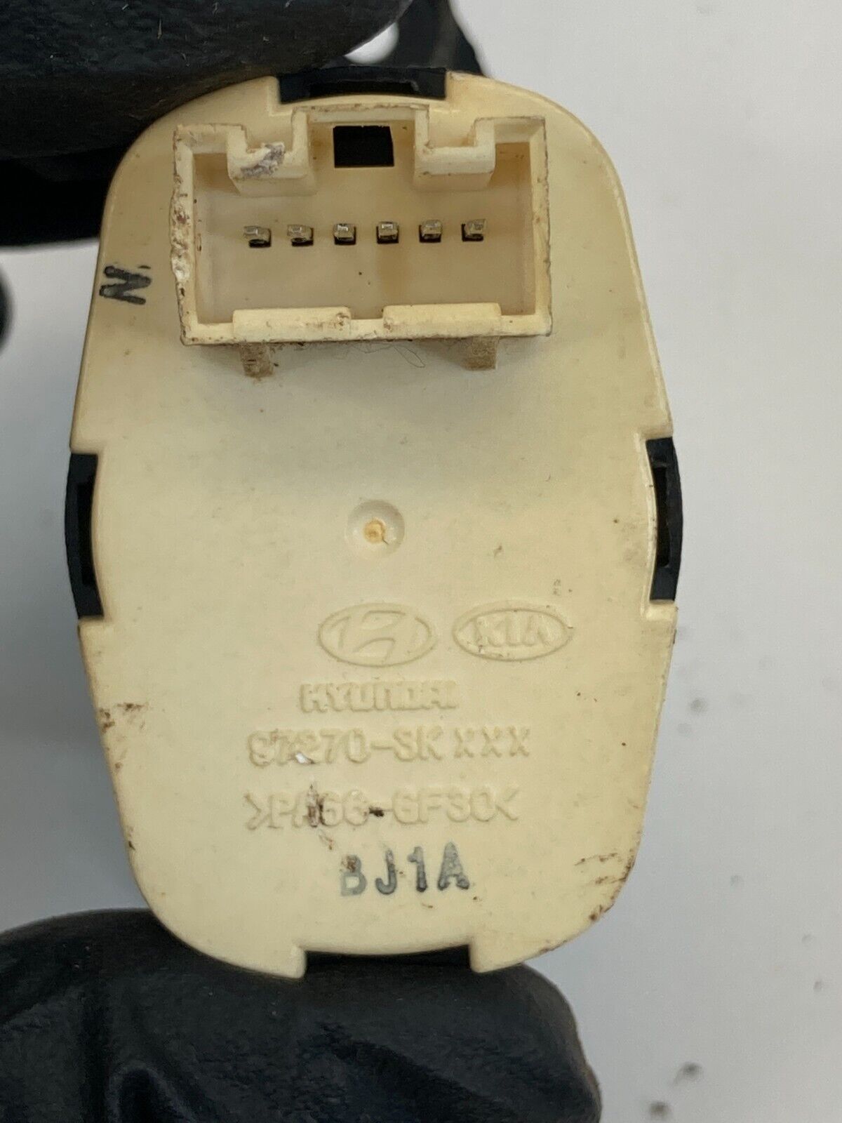 2006-2008 Hyundai Sonata Interior Air Temp Ambient Sensor Switch 97270-3KXXX OEM