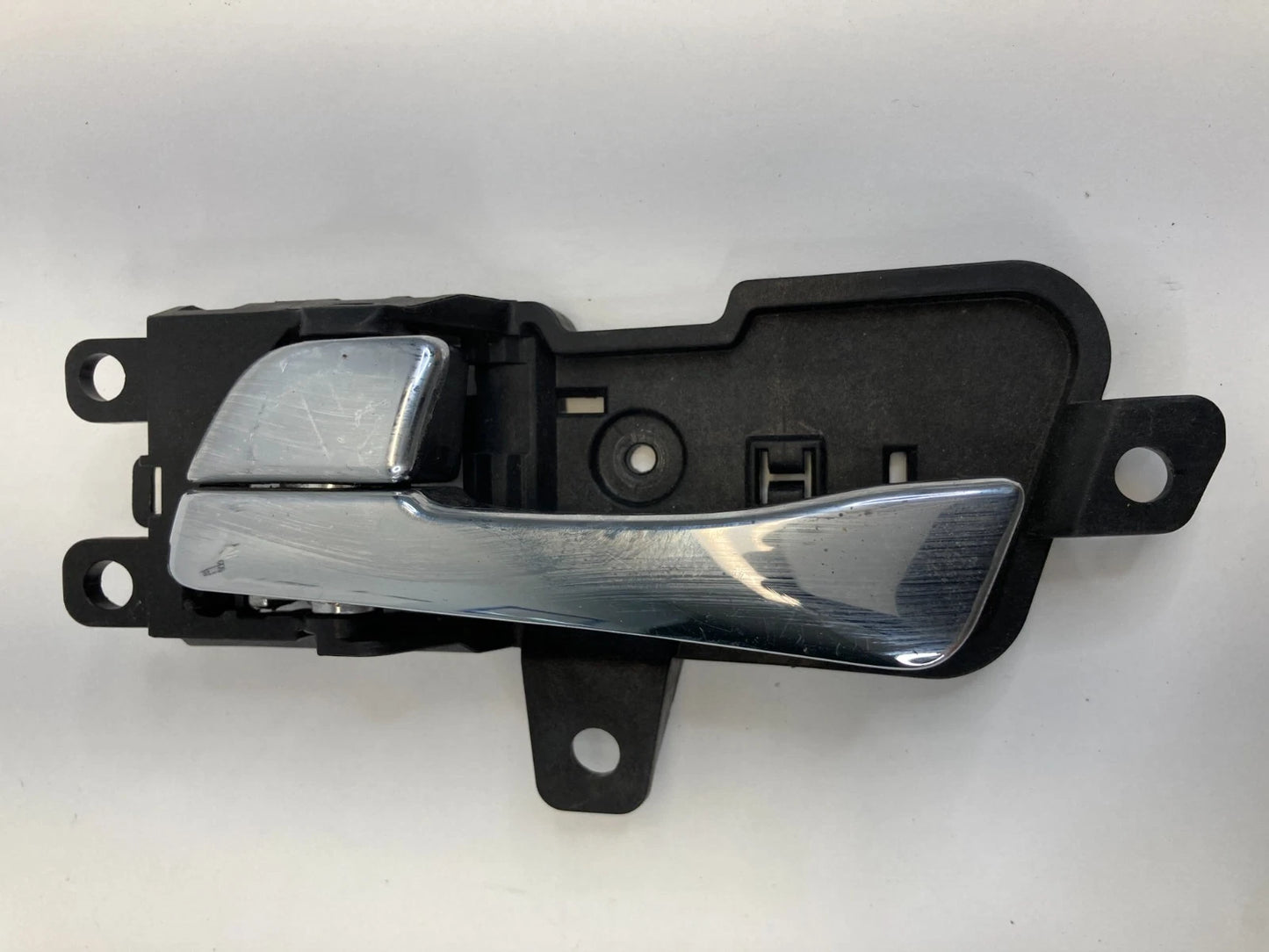 2011-2014 HYUNDAI SONATA REAR LEFT SIDE INTERIOR DOOR HANDLE 82610-3S000 OEM