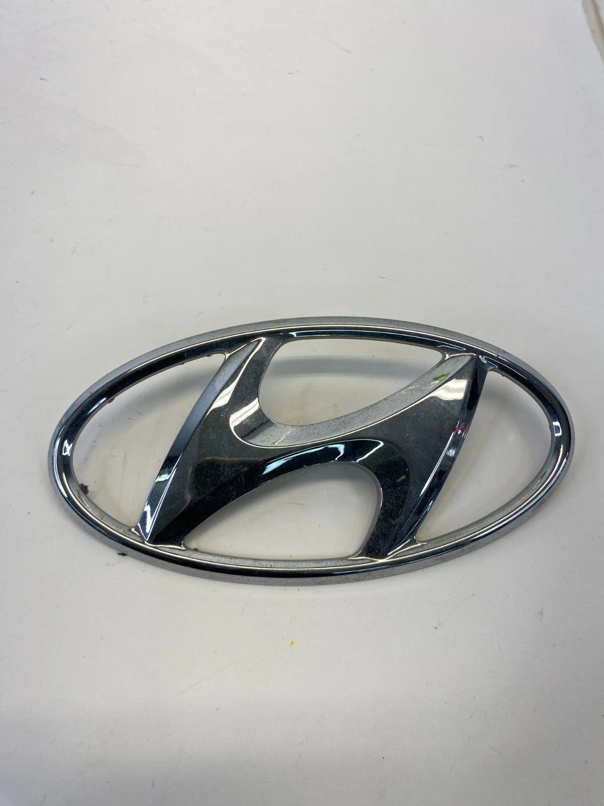 2012-2017 HYUNDAI ACCENT REAR TRUNK DECK LID LOGO EMBLEM BADGE CHROME OEM