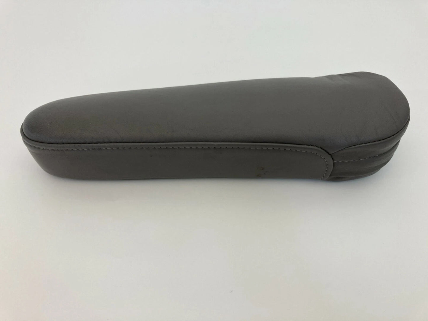 2002-2004 HONDA ODYSSEY REAR RIGHT SIDE LEFT POSITION SEAT ARMREST ARM REST OEM