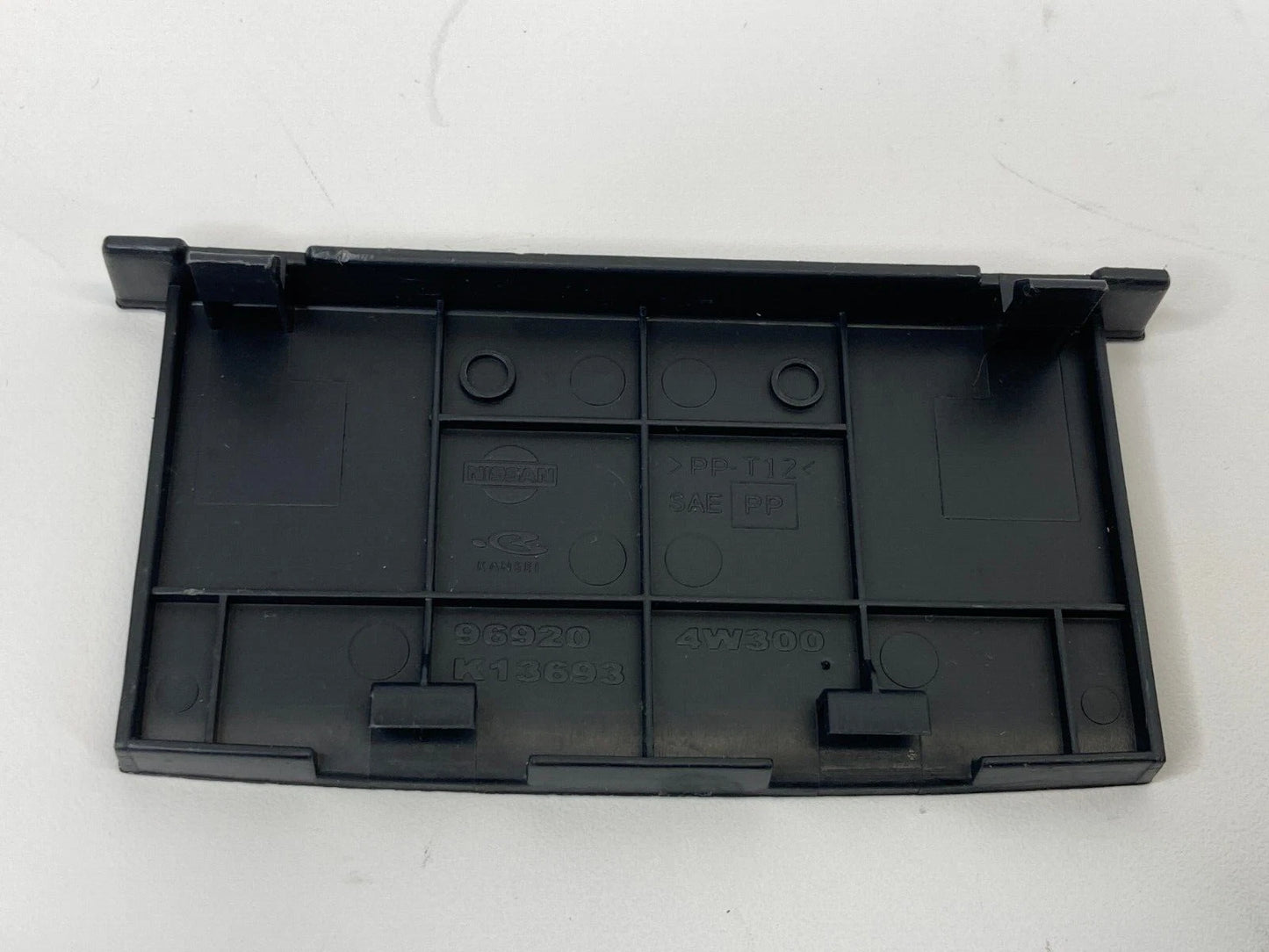 2001-2004 NISSAN PATHFINDER CENTER CONSOLE REAR END COVER TRIM BEZEL 96920-4W300
