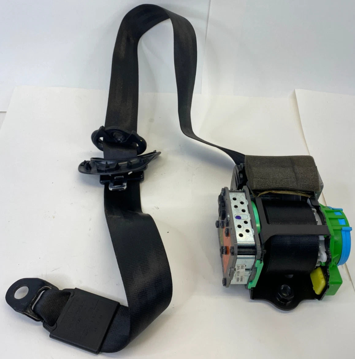 2008-2017 AUDI A5 QUATTRO FRONT RIGHT SEAT BELT RETRACTOR ASSEMBLY 8T1-857-706-H