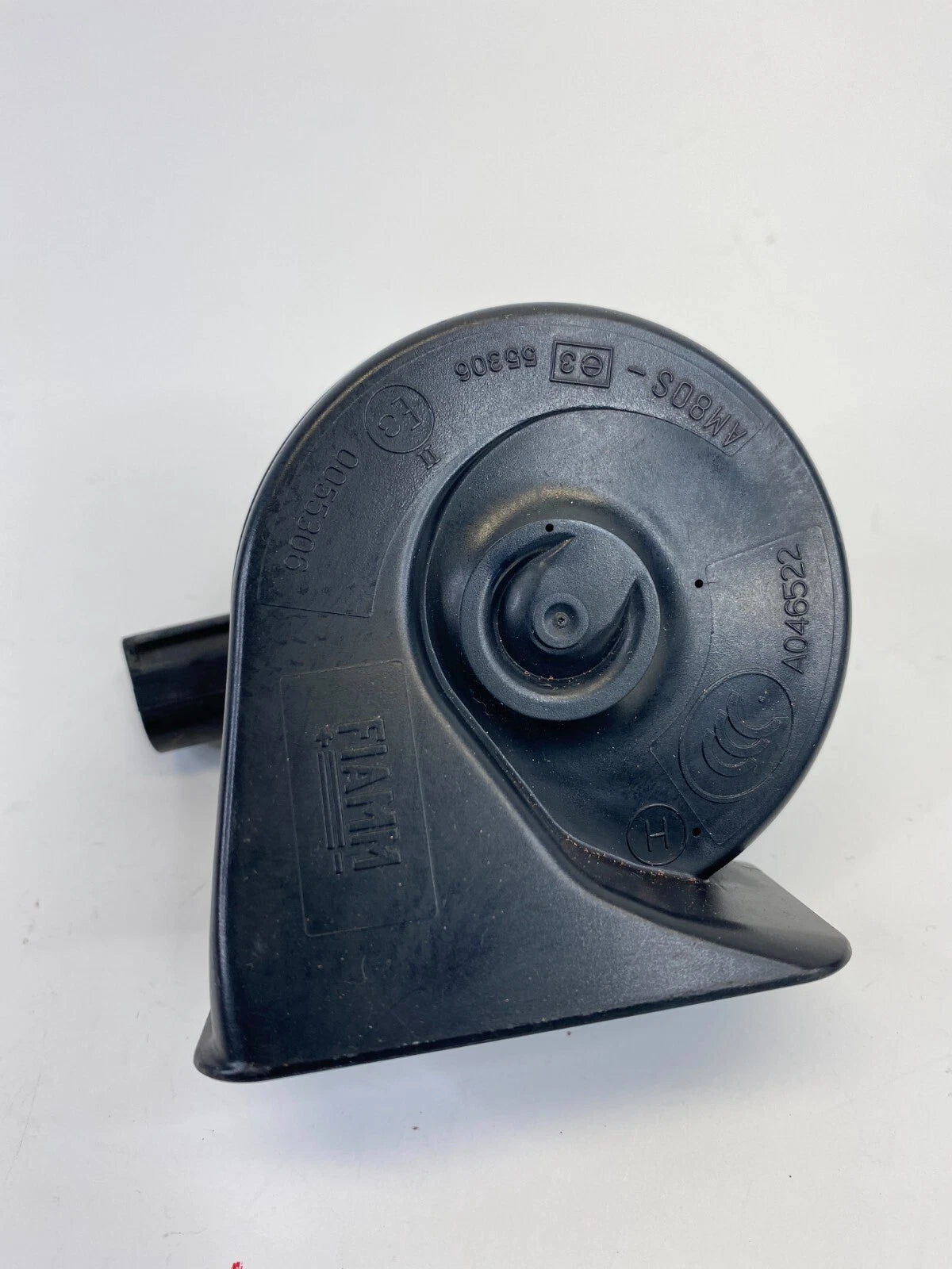 2009-2012 VOLKSWAGEN CC 06-10 PASSAT SEDAN HIGH NOTE TONE SIGNAL HORN E355306