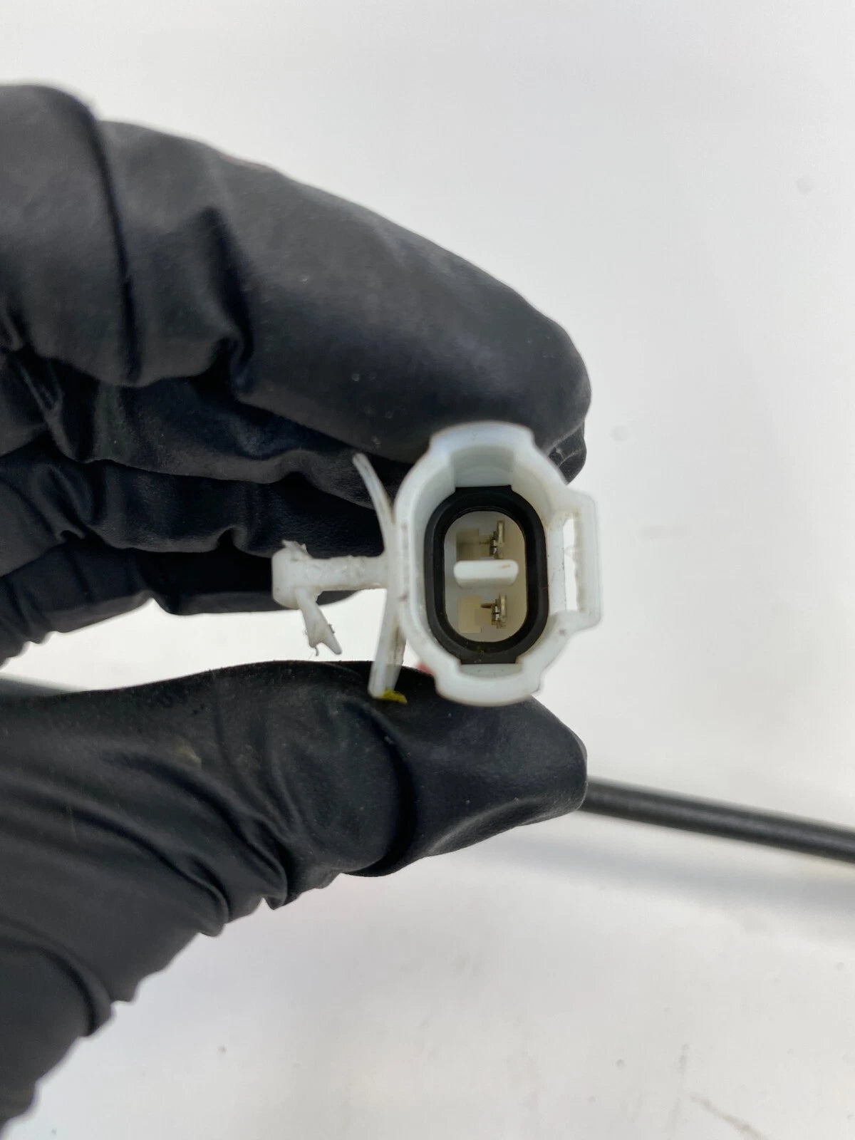 2001-2005 SUZUKI GRAND VITARA REAR RIGHT WINDOW REGULATOR W/ MOTOR 83530-65D00