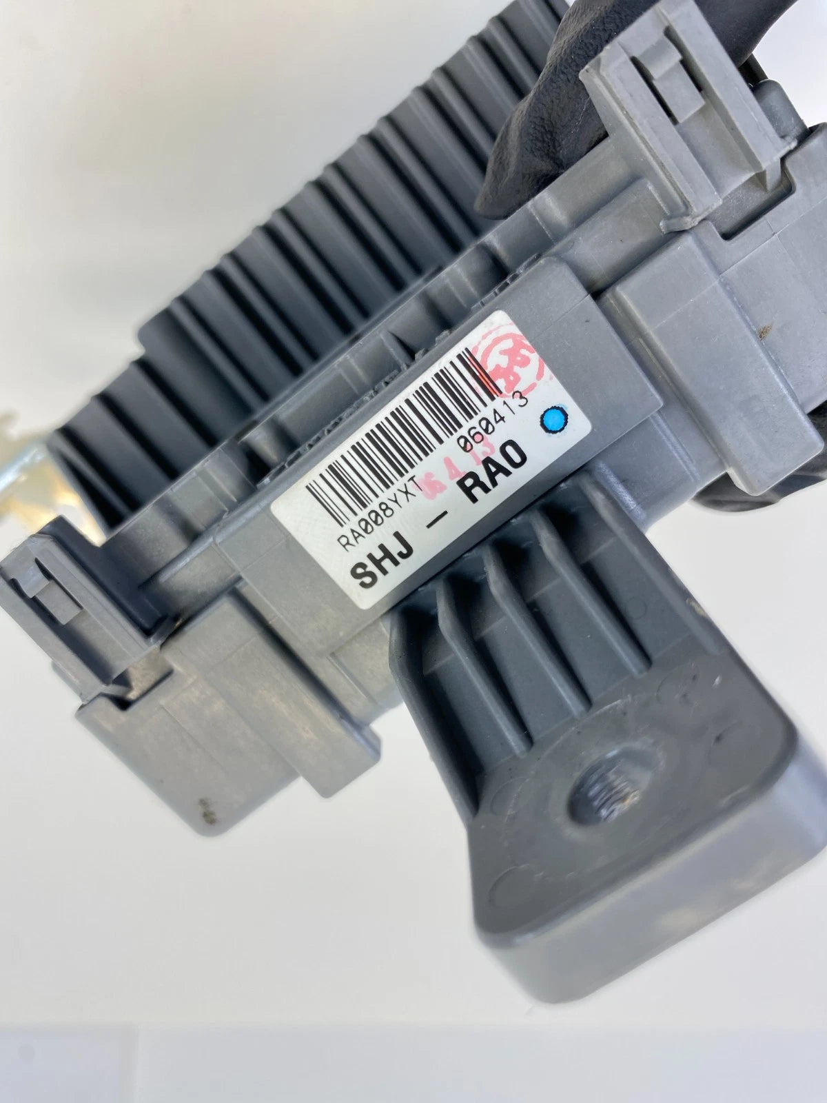 2006 2007 HONDA ODYSSEY 3.5L PASSENGER SIDE CABIN FUSE RELAY BOX SHJ-RA0 OEM