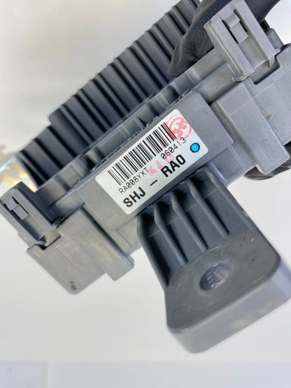 2006 2007 HONDA ODYSSEY 3.5L PASSENGER SIDE CABIN FUSE RELAY BOX SHJ-RA0 OEM