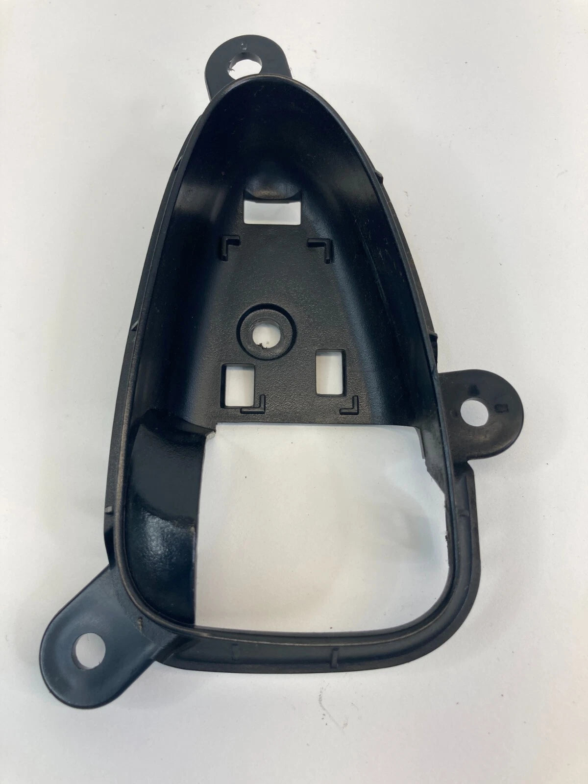 07-11 TOYOTA CAMRY REAR LEFT SIDE INNER DOOR HANDLE COVER BEZEL 69298-06020 OEM