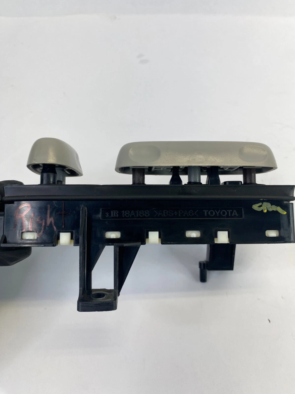 2009-2015 TOYOTA VENZA FRONT RIGHT PASSENGER SIDE SEAT ADJUSTMENT CONTROL SWITCH