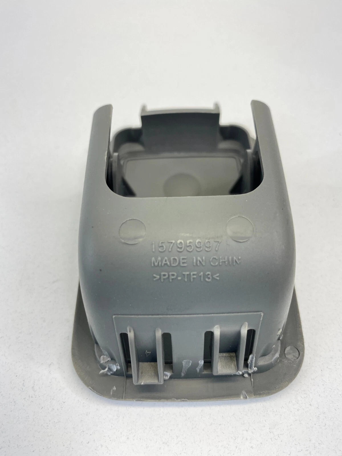 2013-2015 CHEVY MALIBU REAR DECK CHILD SEAT LOWER ANCHOR COVER TRIM OEM 15795997