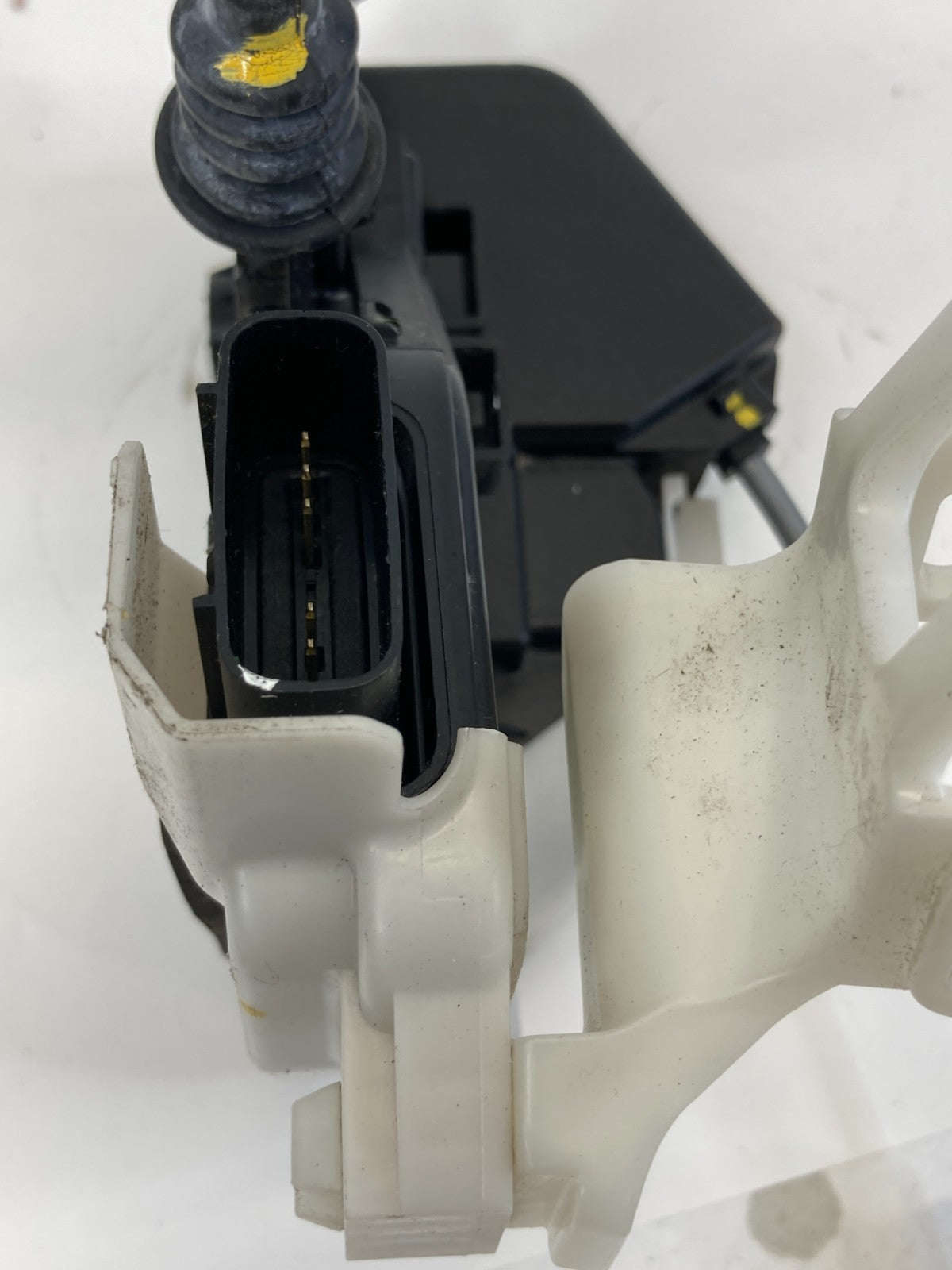 2014-2019 Kia Soul Rear Right Side Door Lock Latch Release Actuator 81420-B2000