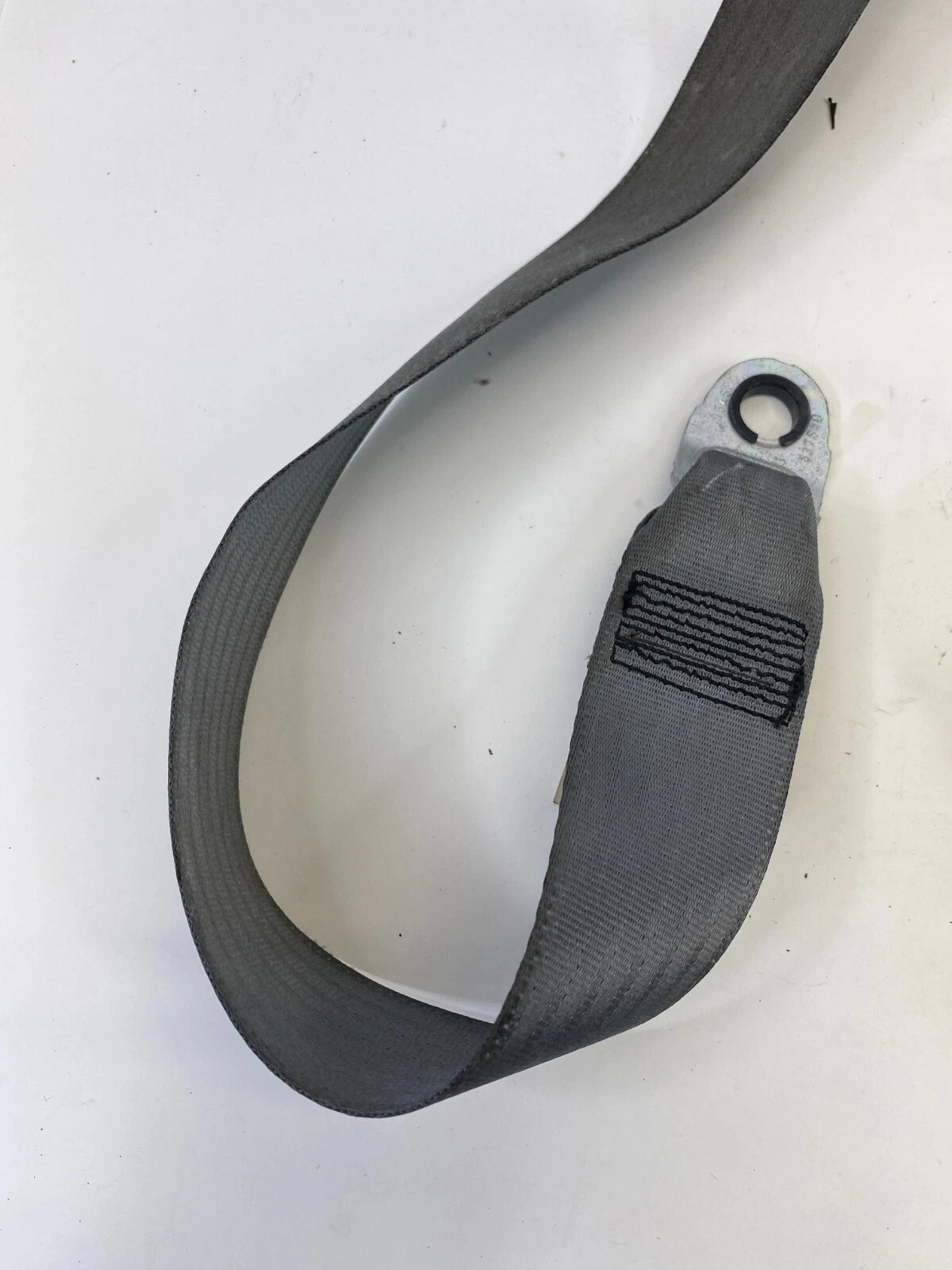 2007-2011 TOYOTA CAMRY FRONT RIGHT PASSENGER SIDE SEAT BELT RETRACTOR OEM