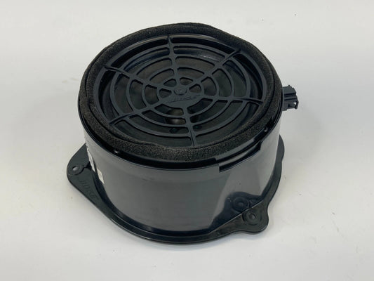 2005-2011 AUDI A6 QUATTRO REAR LEFT SIDE DOOR SPEAKER AUDIO 4F0-035-415A OEM