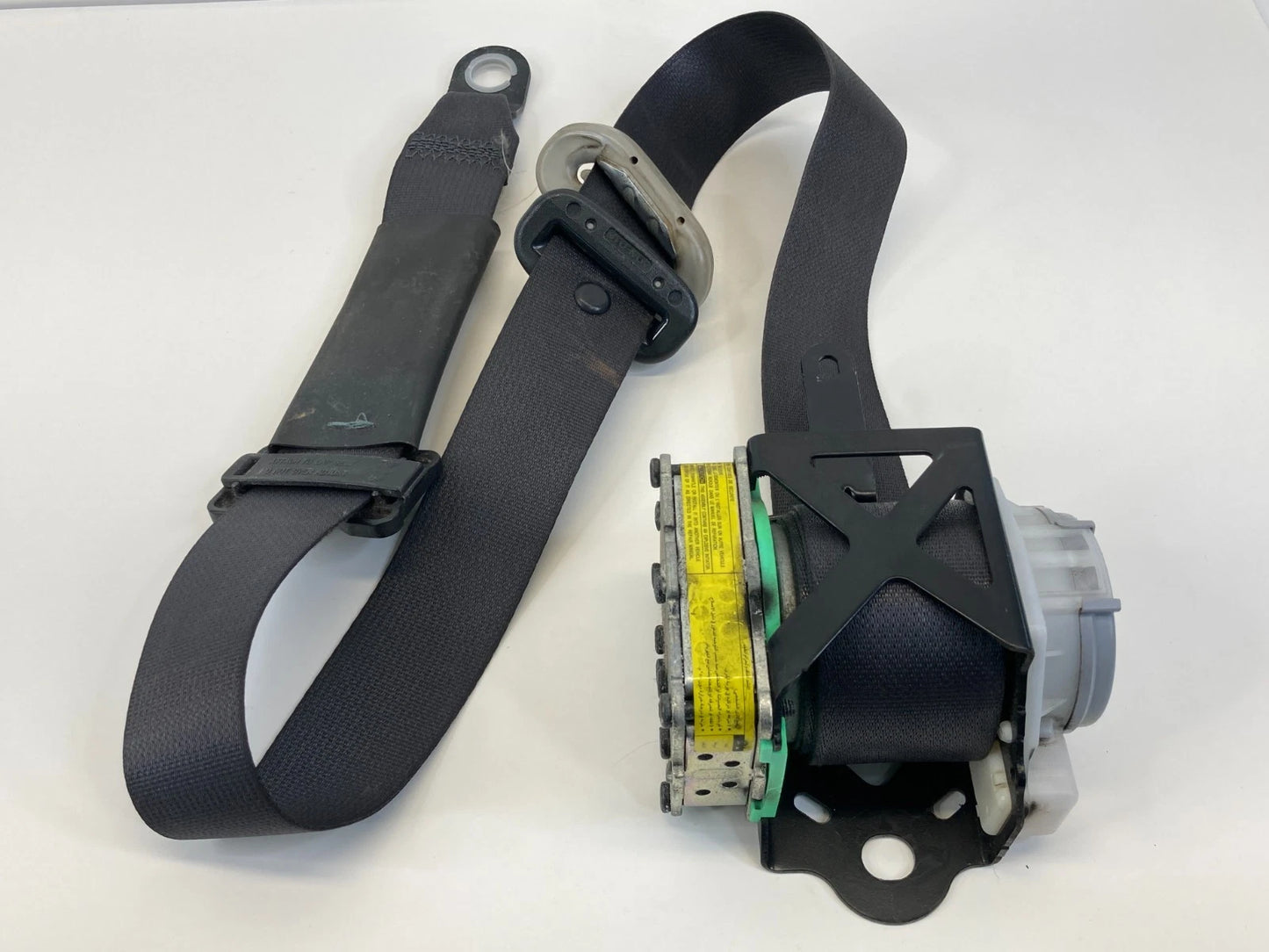 2008 2009 2010 SCION XD DRIVER FRONT LEFT SIDE SEAT BELT RETRACTOR OEM