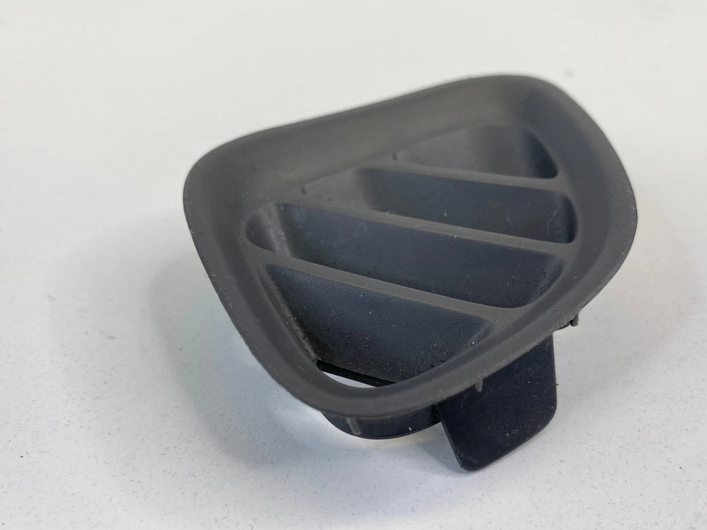 98 99 00 01 02 HONDA ACCORD DASH RIGHT A/C AC AIR VENT DEFROST GRILLE OUTLET OEM