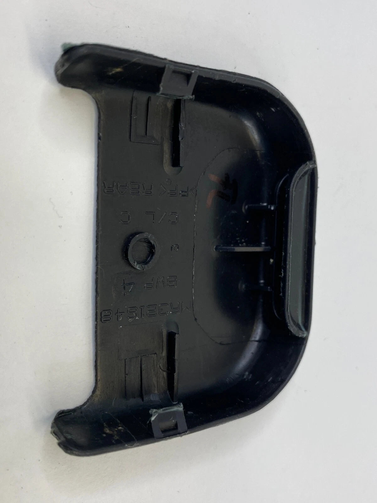 2004-2012 MITSUBISHI GALANT FRONT LEFT SEAT REAR SIDE TRACK COVER TRIM MR321648