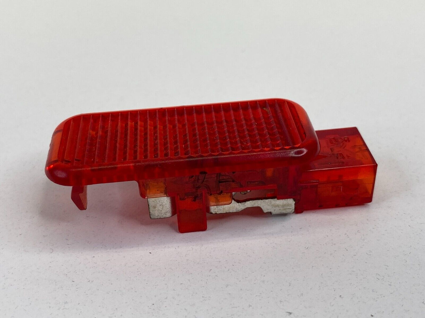 2002-2008 Audi A4 Quattro Front Right Door Warning Red Lens Courtesy Lamp Assy