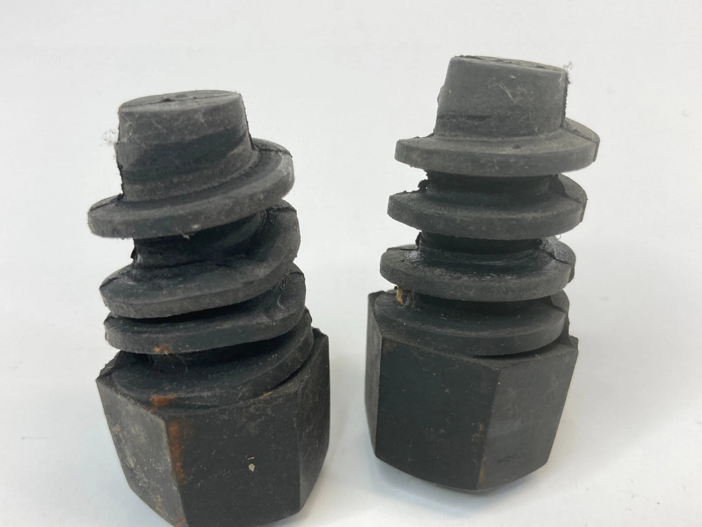 2001-2005 PONTIAC AZTEK FRONT HOOD RUBBER CUSHION STOPPER BUMPER PAIR SET OEM