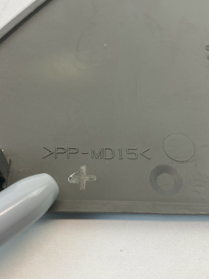 00-06 Chevrolet Tahoe Front Right Passenger Side Dash End Cover Trim 15761835